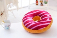 Подушка Пончик плюшевый (12 цветовых вариантов) 40 см