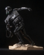 Фигурка Rogue One: A Star Wars Story — Death Trooper Specialist — ARTFX Statue — 1/7