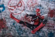 Аниме фигурка Spider-Man: Far From Home — Spider-Man — S.H.Figuarts — Upgraded Suit