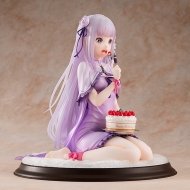 Аниме фигурка Re:Zero kara Hajimeru Isekai Seikatsu — Emilia — Puck — KD Colle — 1/7 — Birthday Cake Ver.