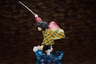 Фигурка Kimetsu no Yaiba — Tomioka Giyuu — ARTFX J — 1/8