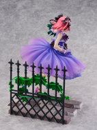 Лимитированная фигурка Eiga Gotoubun no Hanayome — Nakano Nino — Shibuya Scramble Figure — 1/7 — Floral Dress Ver.